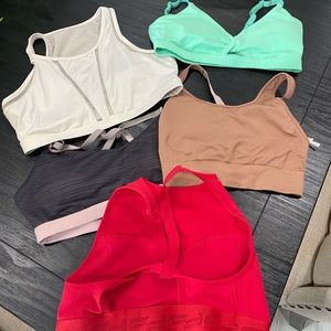 5 Fabletics sports bras